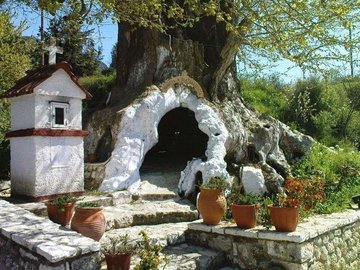 ΑΙΓΙΟ - ΠΑΝΑΓΙΑ ΠΛΑΤΑΝΙΩΤΙΣΣΑ